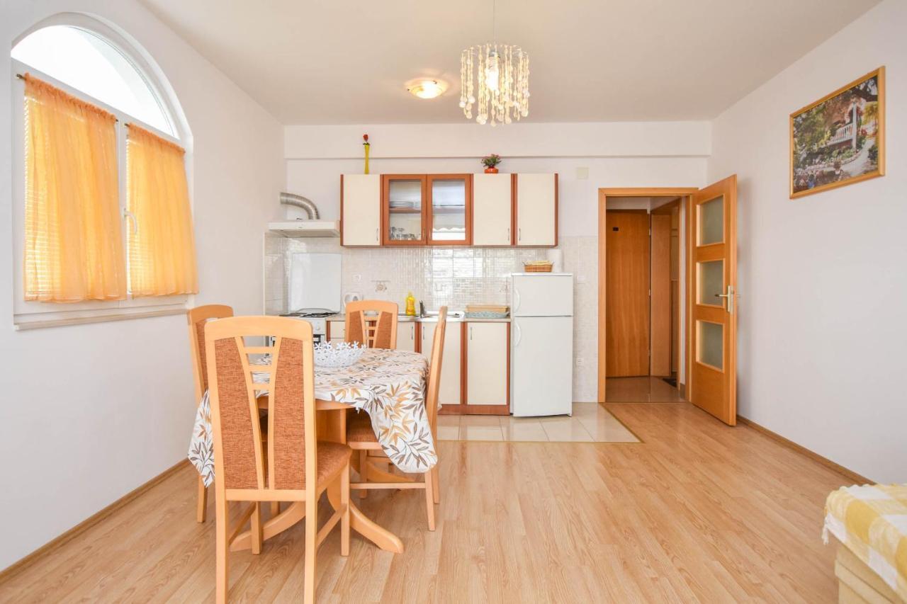 Apartments Dandelion Biograd Na Moru Exterior foto