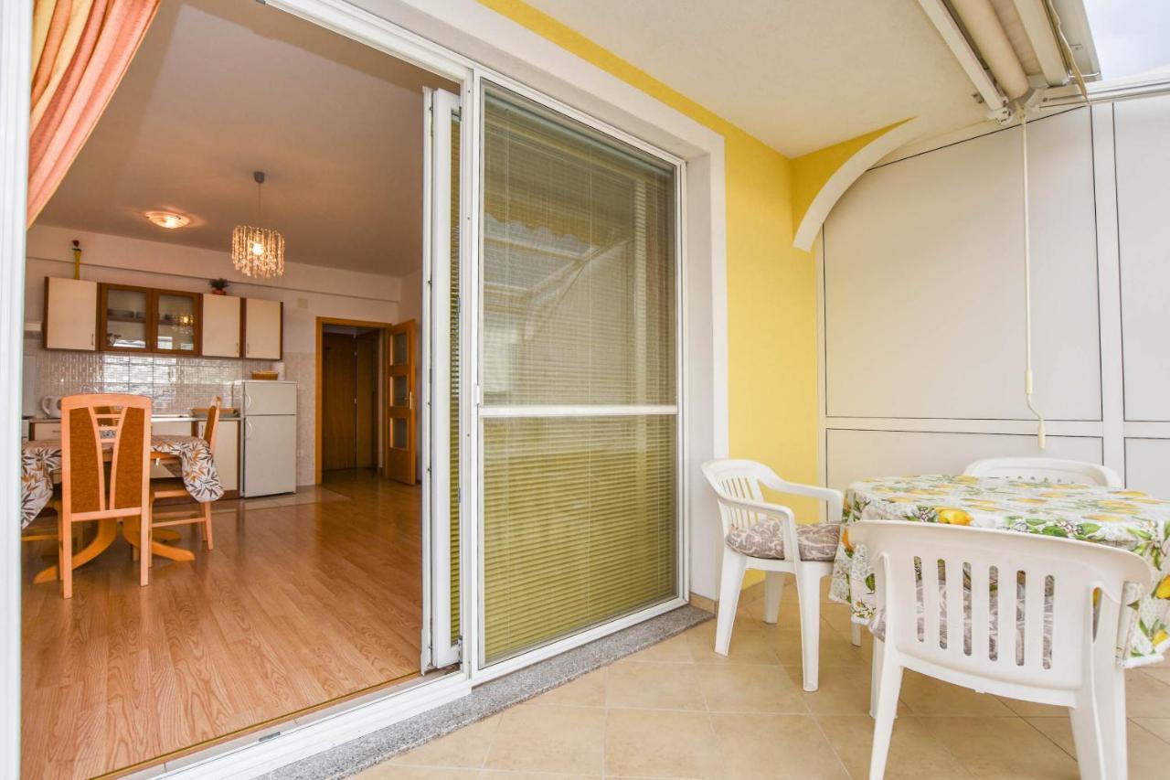 Apartments Dandelion Biograd Na Moru Exterior foto